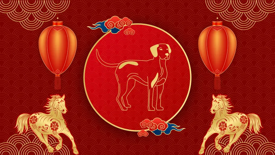 Chinesisches Sternzeichen Hund vor einem roten Hintergrund mit chinesischer Dekoration und goldenen Pferden