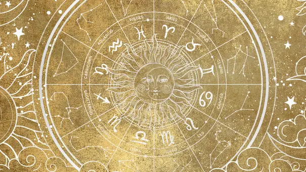 Astrologie-Symbole vor einem goldenen Hintergrund - Foto: Collage mit AdobeStock (Maribor & Salomi art) und Astrowoche.de Astrologie-Symbole vor einem goldenen Hintergrund - Foto: Collage mit AdobeStock (Maribor & Salomi art) und Astrowoche.de