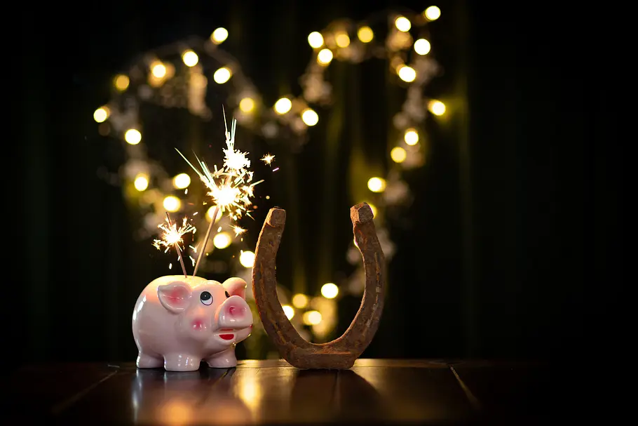 Sammlung an Silvester-Glücksbringern