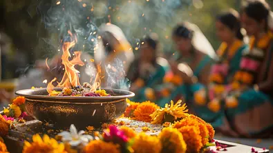 Traditionelles indisches Ritual mit einer Feuerzeremonie - Foto: Premreuthai / AdobeStock