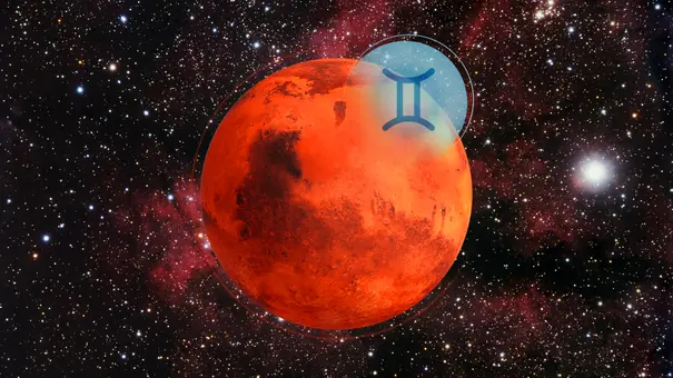 Planet Mars und das Symbol des Zwillings vor einer Galaxie - Foto: Astrowoche.de & iStock (CHIARI_VFX + Manfred_Konrad)