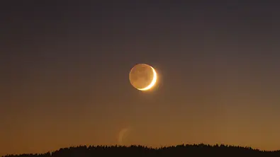 Neumond im August 2022 - Foto: Anakin Fox / iStock