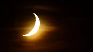 Drei Sternzeichen profitieren vom Neumond im März 2022 - Foto: Reva-Steenbergen / iStock