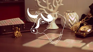 Tarot-Wochenkarte: Stier - Foto: Collage mit Dominica Zaborowski und Oksana Zueva/iStock Tarot-Wochenkarte: Stier - Foto: Collage mit Dominica Zaborowski und Oksana Zueva/iStock