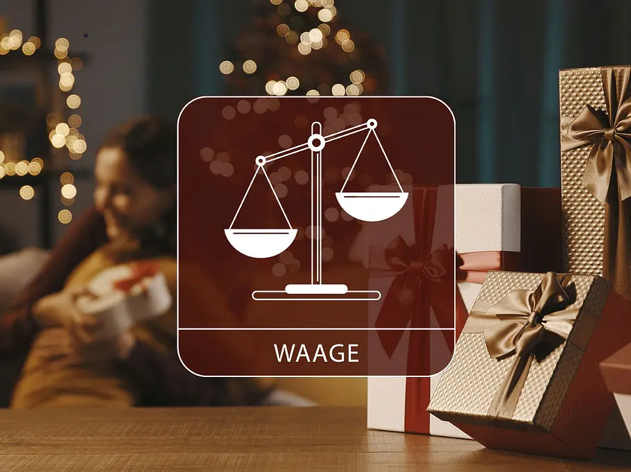 Sternzeichen Waage vor einem harmonischen weihnachtlichen Hintergrund
