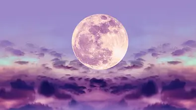 Drei Sternzeichen bereitet der Vollmond einen magischen Tag - Foto: kdshutterman / iStock